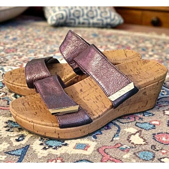 Vionic Samoa Pepper Metallic Women's US Size 7 Slip On Sandals Brown Gold - Picture 1 of 4